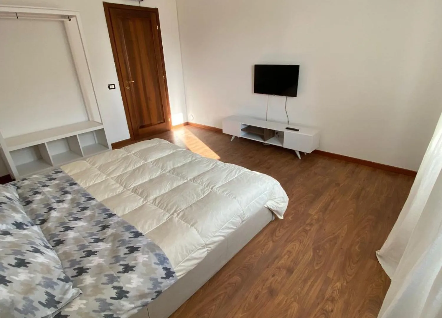 Aurora Rooms Piacenza